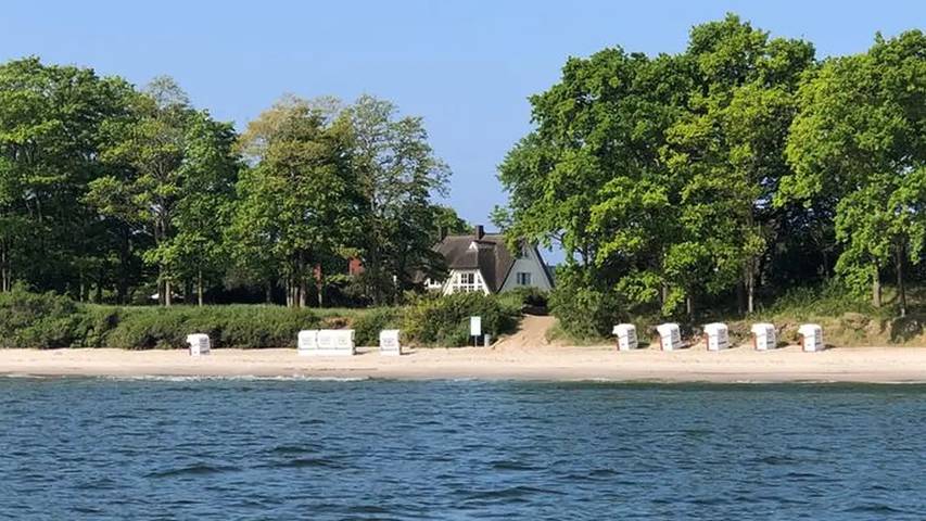 Strandhaus für 6 Personen, mit Whirlpool und Garten in Lobbe - 2