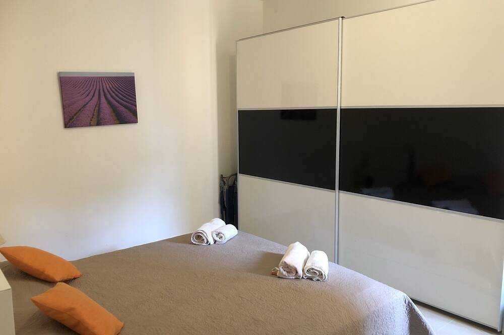 Ganze Wohnung, Apartment in a tranquil environment with fantastic views of the Mediterranean in Għajnsielem, Gozo