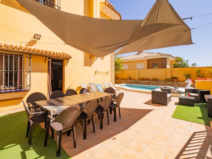 Casa rural para 12 personas, con vistas al mar además de terraza y jardín en Benalmádena - 3