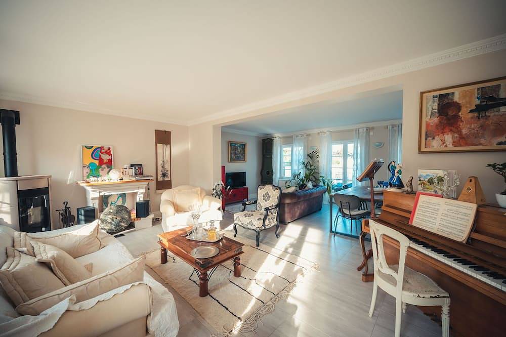 Chambre Charles Trénet in Callian, Région de Draguignan