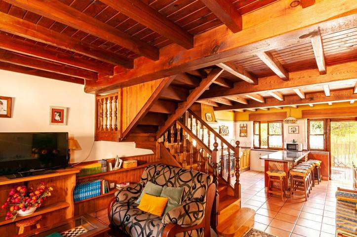 Casa rural para 9 personas, con terraza y jardín en Parque Nacional de Los Picos de Europa - 4