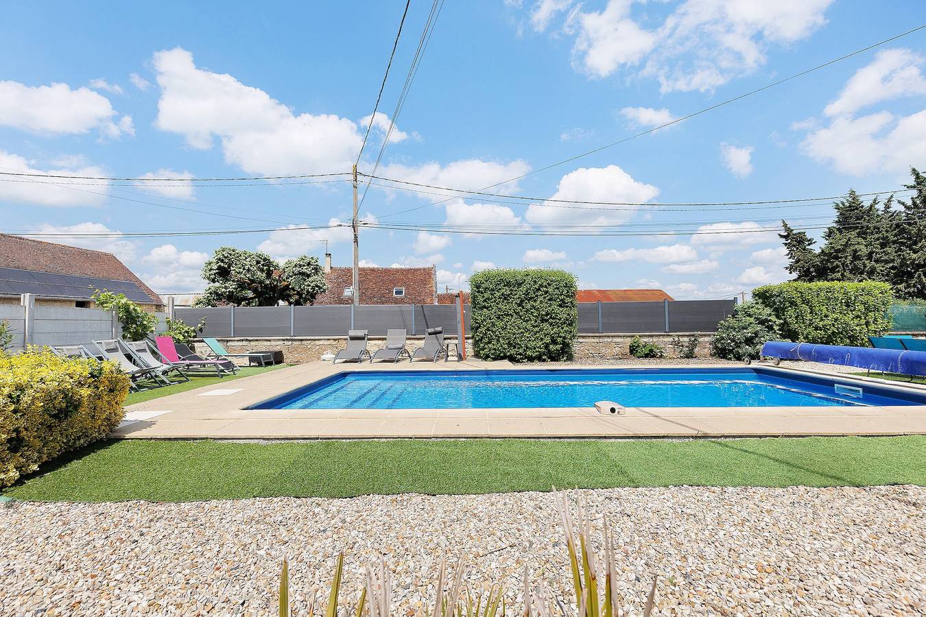 Le Gîte Des Anges – 12 Personen, privater Pool, Terrasse & Wlan in Angé, Blois und Umgebung