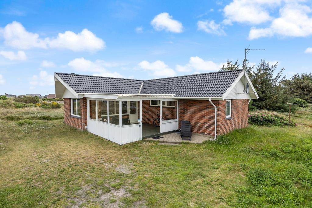 Cosy holiday home with wood-burning stove in Haurvig in Skodbjerge, Haurvig