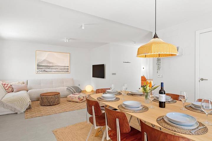 Location de vacances pour 7 personnes, avec terrasse ainsi que bassin pour enfant et piscine dans Los Martínez - 4