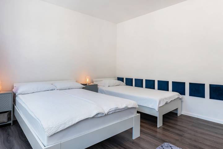 Ganze Wohnung, Apartment 'Poli' mit WLAN in Gera in Gera, Ostthüringen