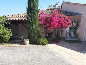 Cottage pour 2 personnes, avec jardin à Cauro