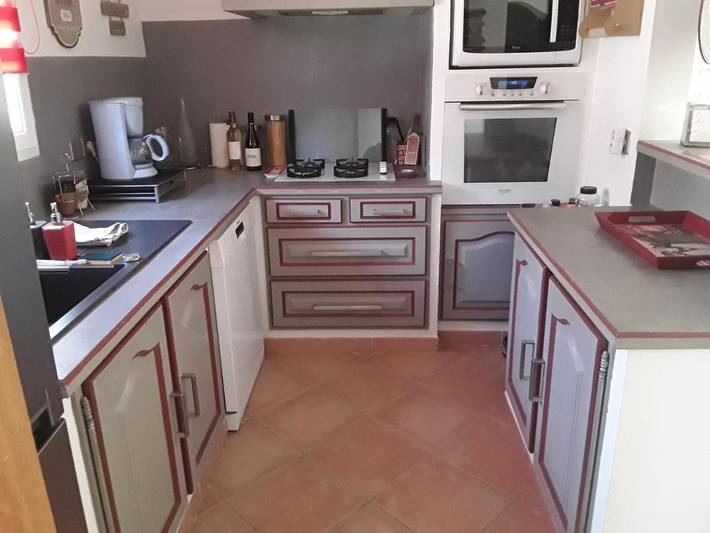 Location de vacances pour 6 personnes, avec piscine et jardin à Vedène - 2