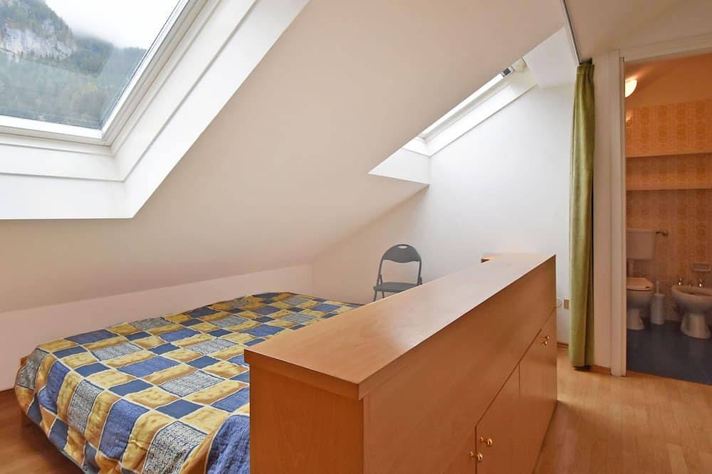 Ganze Wohnung, Angenehme Wohnung für 4 Gäste mit  W-Lan und Tv in Alba (Canazei), Canazei