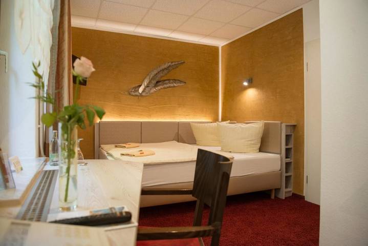 Hotel für 2 Personen, mit Terrasse und Whirlpool sowie Garten und Sauna in Saalfeld - 3