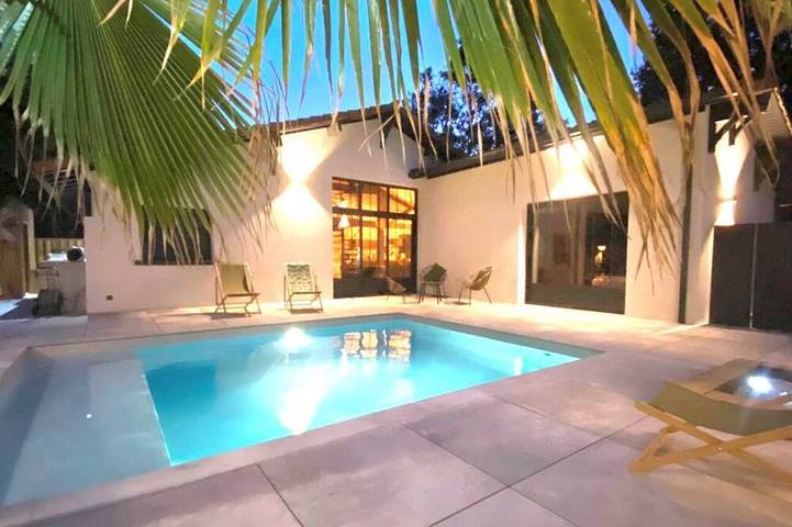 Location de vacances pour 6 personnes, avec piscine au Bassin d'Arcachon