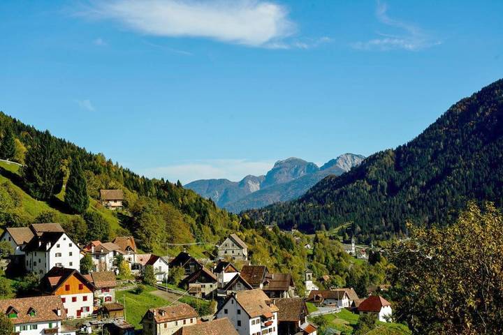 Casa vacanza per 5 persone, con Balcone e Panorama in Carnia