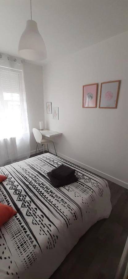 Appartement entier, Two-Bedroom Apartment with Garden in Lorient, Côte des Mégalithes