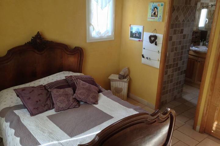 Location de vacances pour 8 personnes, avec jardin et terrasse à Cruis - 3