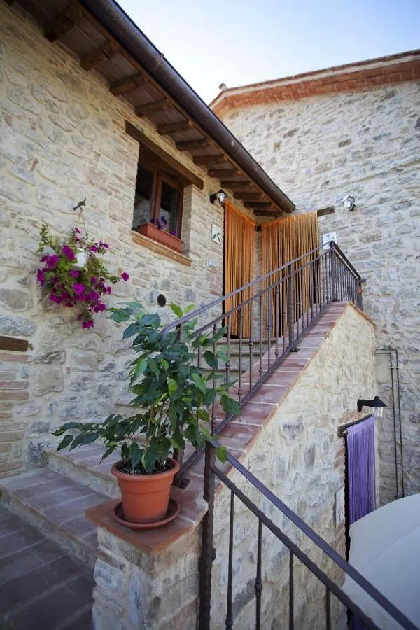Rustico per 5 persone, con giardino e panorama - 1
