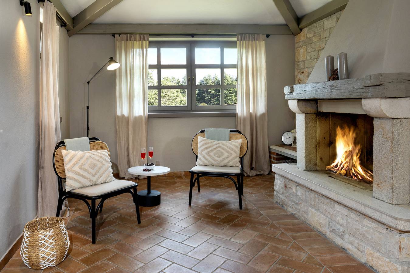 Villa Luna by Villas Guide in Sveti Lovreč Pazenatički, Zentralistrien