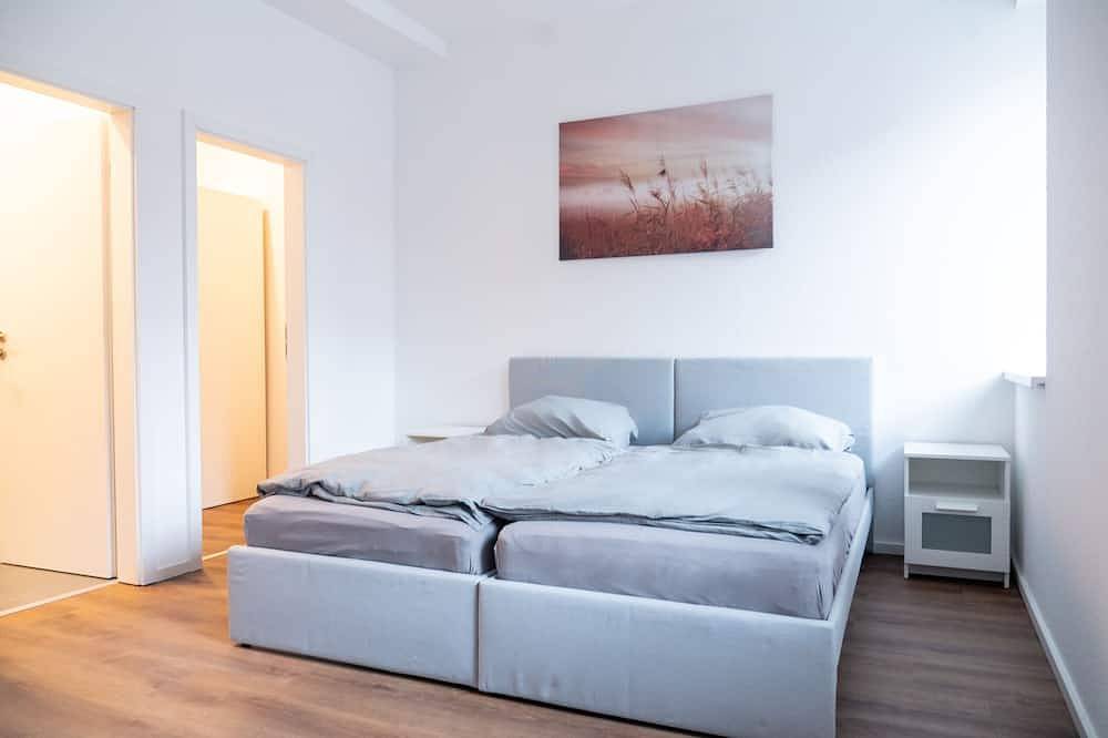 Ganze Wohnung, Geräumiges Apartment mit 2 Betten in Karlsbad (Baden), Kraichgau