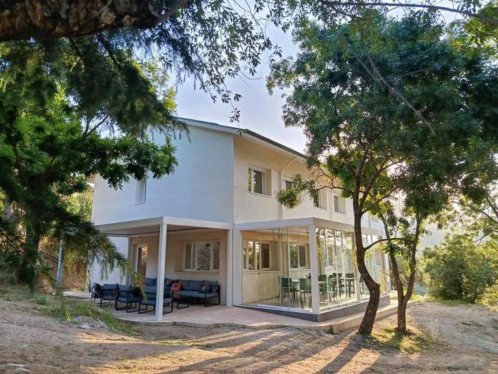 Casa de vacaciones para 21 personas, con vistas y jardín - 1