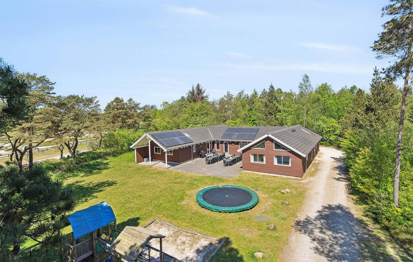 Casa vacanza a Ho a partire da 340€ a notte
