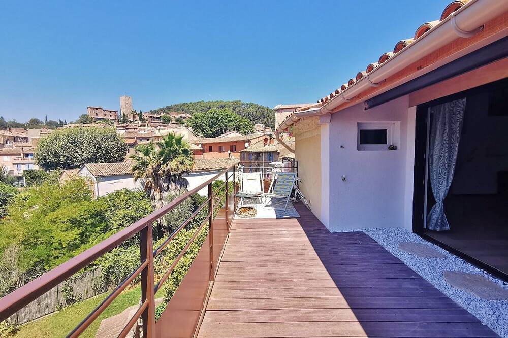 Entire apartment, Le nid Enchanté Panoramic view in Les Arcs (Var), Draguignan region
