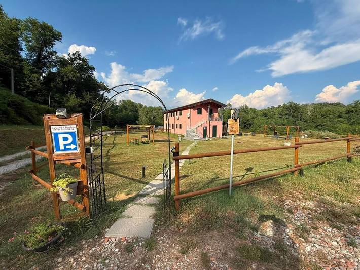 Maison d’hôte pour 3 personnes, avec Jardin et Vue à Aulla