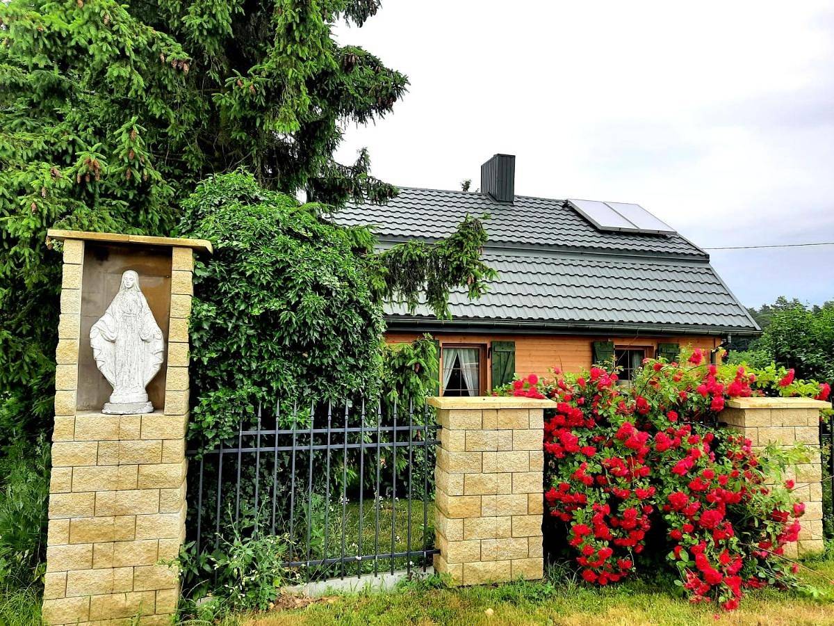 Two-Bedroom House in Roztocze