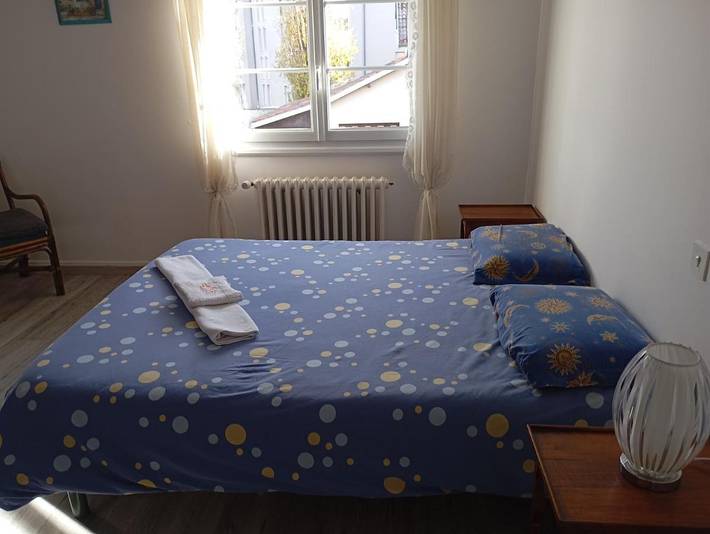 Location de vacances pour 2 personnes, avec vue ainsi que jardin et terrasse, animaux acceptés à Tarbes - 3