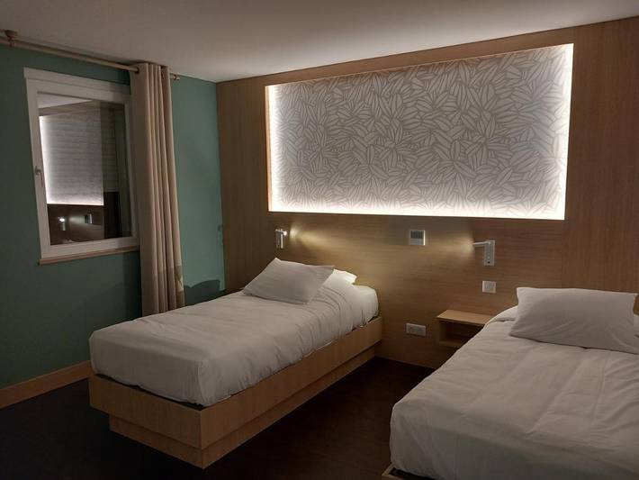 Hôtel pour 4 personnes, avec jardin à Briey (Meurthe-et-Moselle) - 2