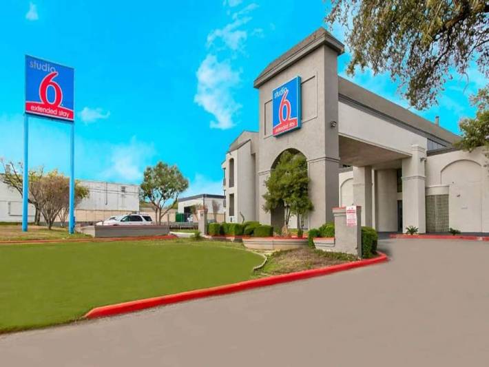 Hotel para 2 personas, con piscina, Se admiten mascotas - 1
