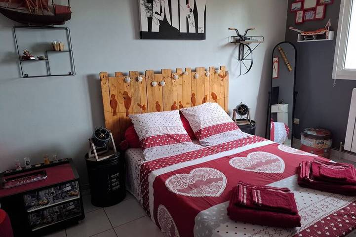 Chambre d’hôte pour 2 personnes, avec piscine et jardin à Sète - 2