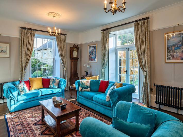 Holiday rental for 7 people, with hot tub and garden in Cornwall