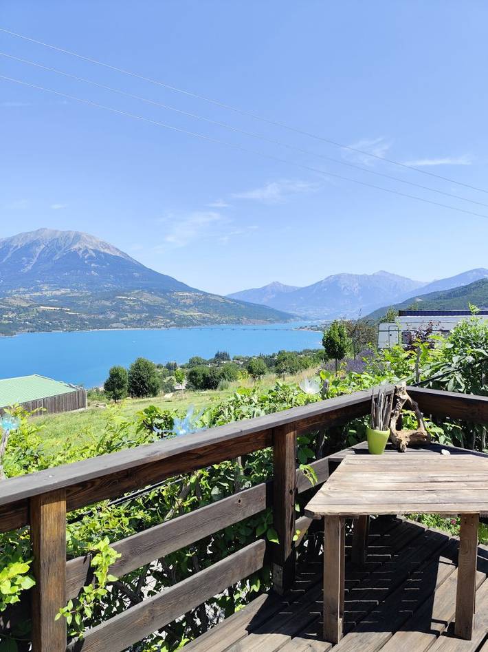 Mobil home pour 4 personnes, avec terrasse et vue sur le lac dans les Alpes-de-Haute-Provence - 3