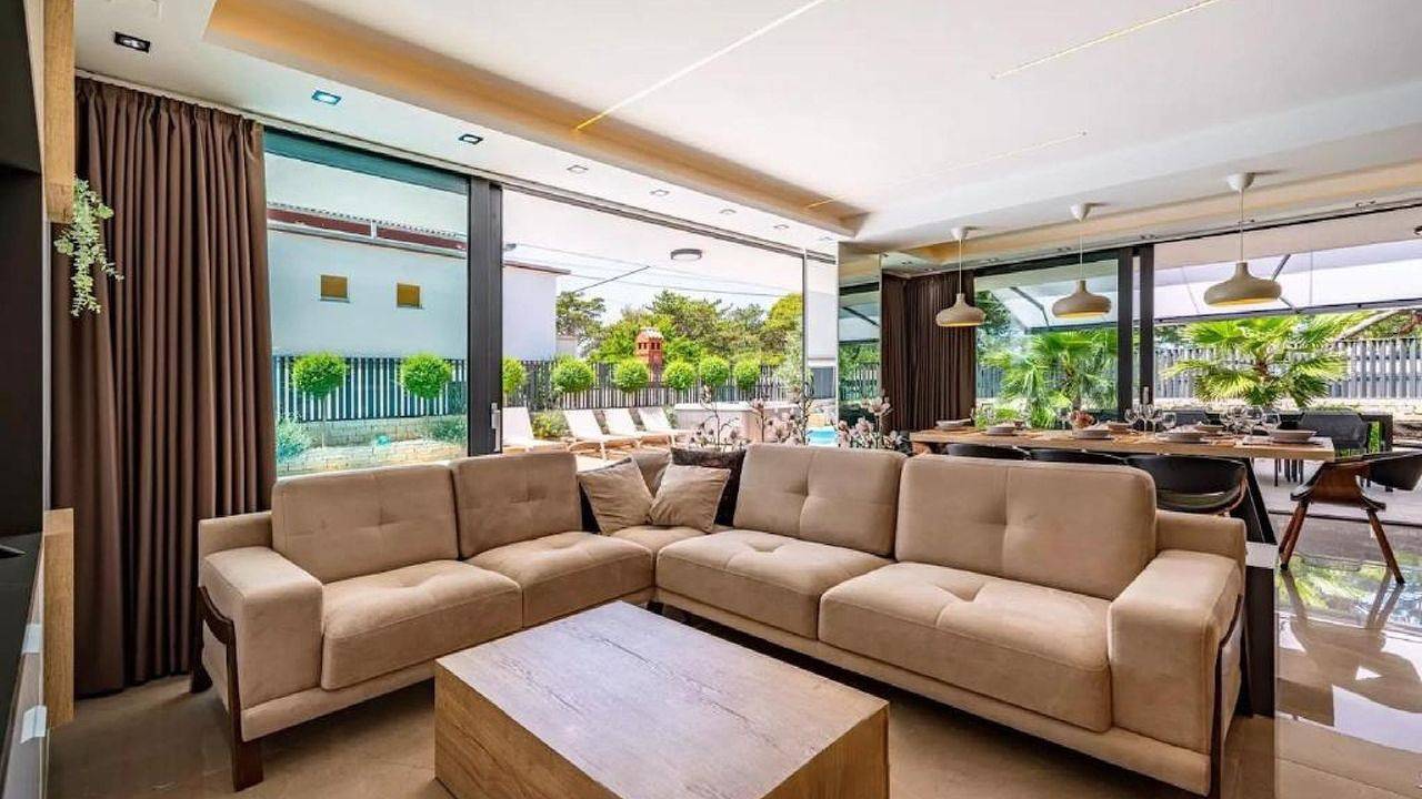 Villa für 8 Personen (250 m²) in Rab in Banjol, Rab