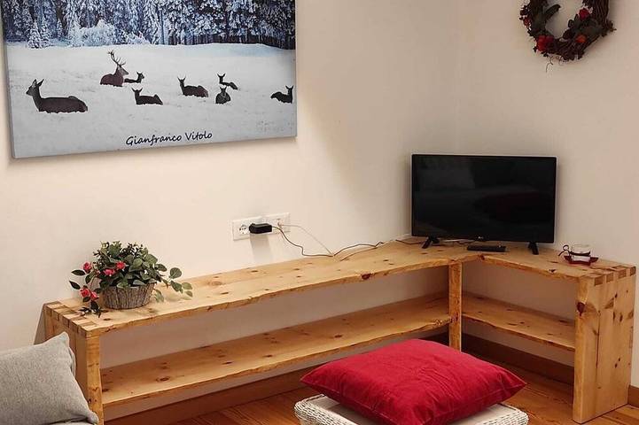 Ganze Wohnung, Superior Court: Mansion in den Bergen von Val di Non in Rumo, Ortleralpen