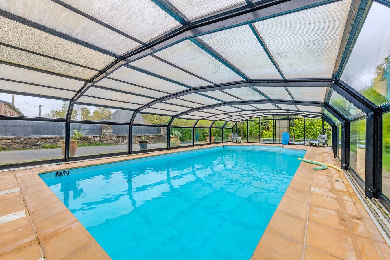 Holiday Home 'Maison 6 Personnes Avec Piscine' with Private Pool and Wi-Fi in Le Conquet, Brest region