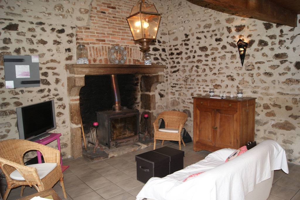 Gîte Rose - Le Domaine de Vaupeline, Creuse in Saint-Pardoux-Morterolles, Parc Naturel Régional de Millevaches en Limousin