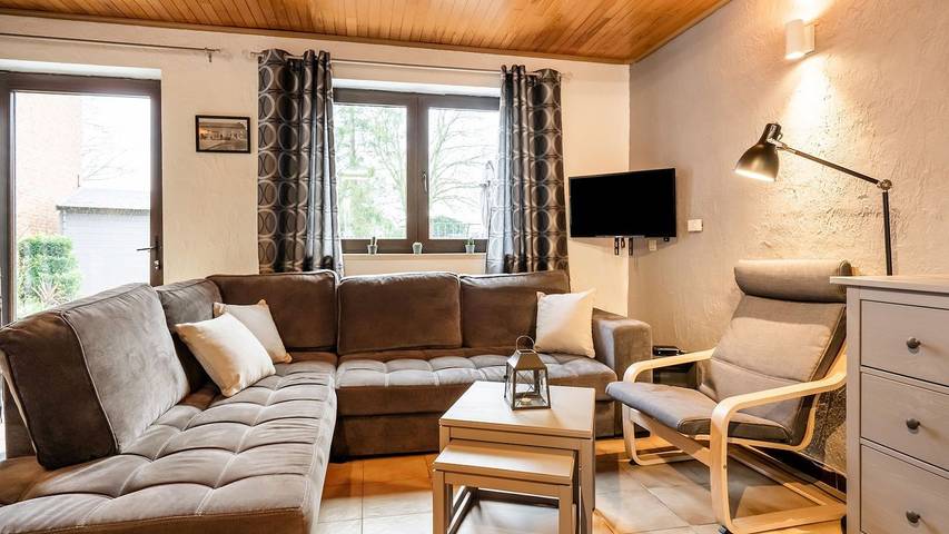 Apartamento para 6 personas, con terraza y jardín, Se admiten mascotas en Rochefort (Región Valona)