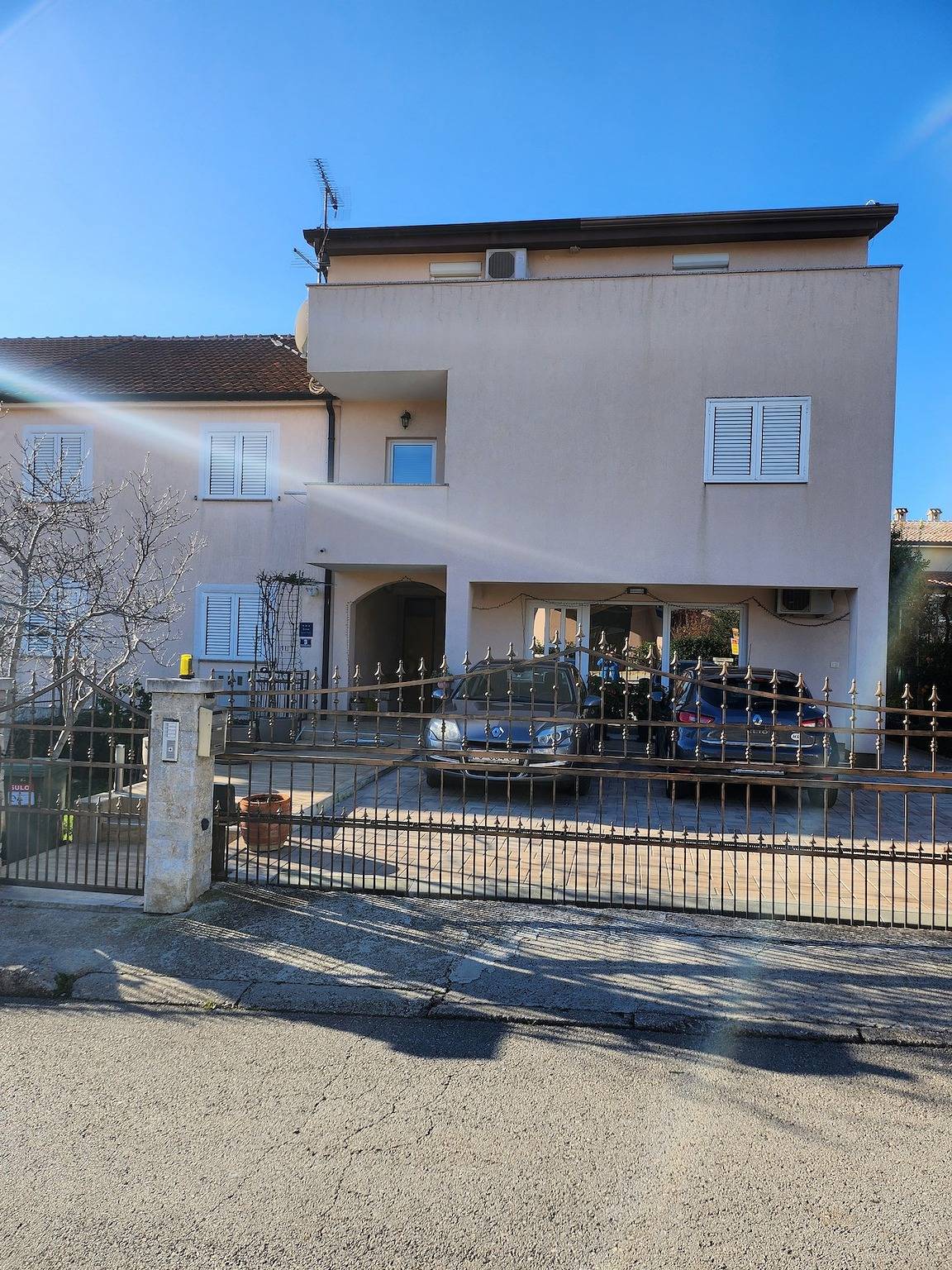 Ganze Wohnung, 2-Zimmer-Ferienwohnung mit Terrasse Porec A-22124-c in Poreč, Grad Poreč