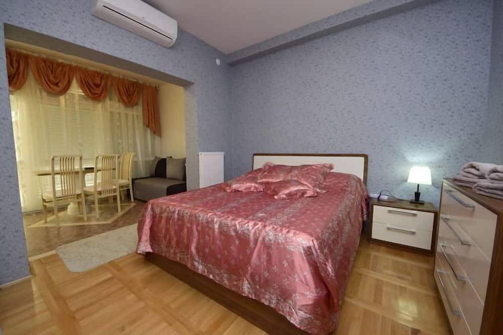Ganze Wohnung, Ferienwohnung Ojdana in Raslina, Šibenik-Knin
