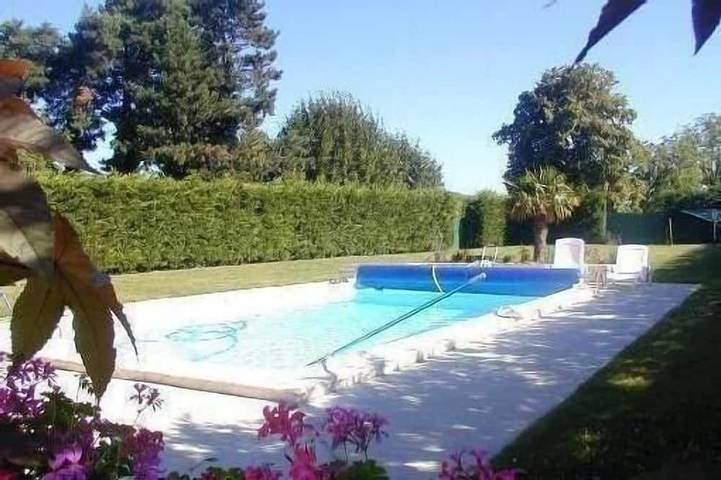 Gîte pour 8 personnes, avec jardin et terrasse
