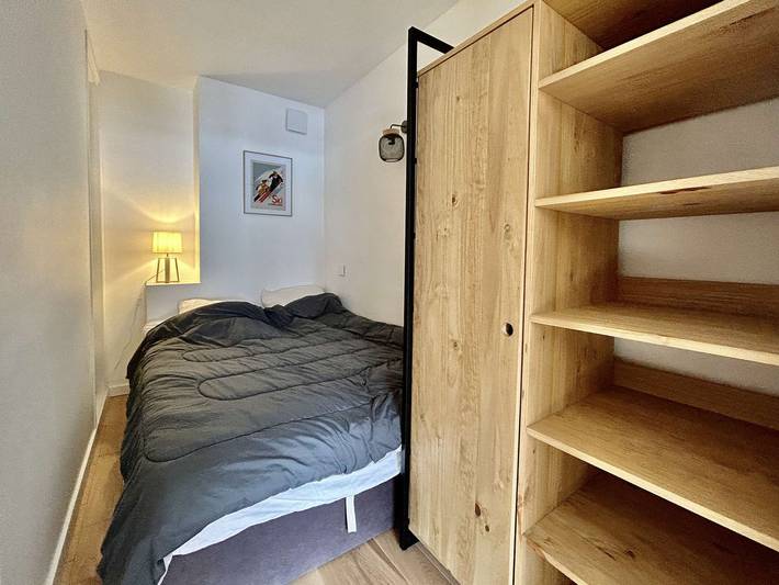 Apartamento entero, Estudio cabina para 4 con balcón, cerca de comercios y transporte gratuito in Le Monêtier-les-Bains, Serre Chevalier