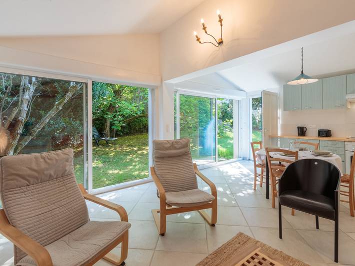 Location de vacances pour 5 personnes, avec terrasse et jardin dans Plage du Bureau - 4