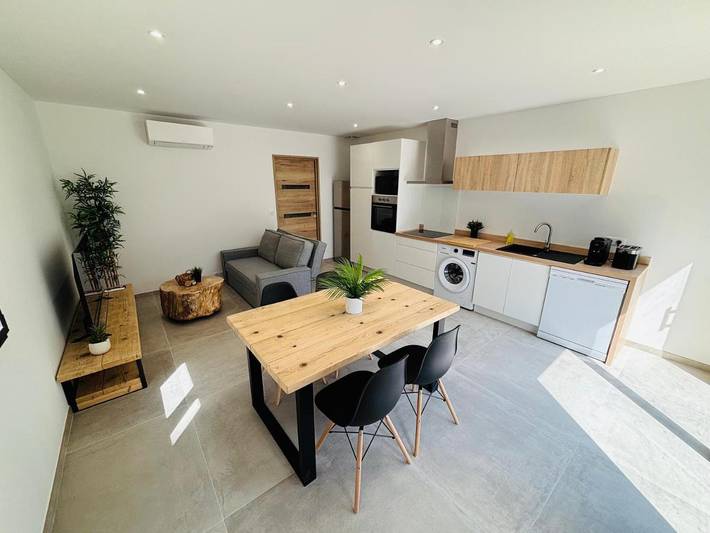 Appartement de vacances pour 4 personnes, avec jardin