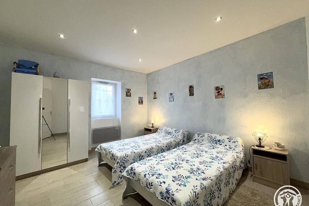 Charmantes Steinhaus für 4 mit Wlan und Parkplatz im Schwarzen Périgord in Rouffignac-Saint-Cernin-de-Reilhac, Périgord Noir