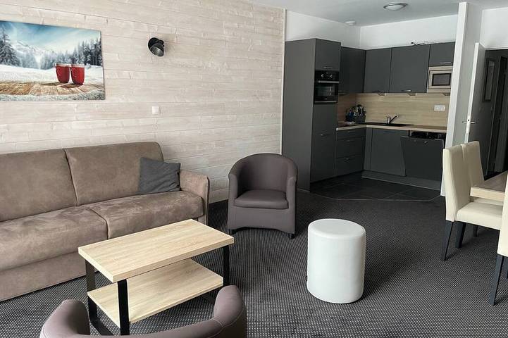 Ferienwohnung für 6 Personen, mit Terrasse und Pool - 1