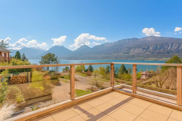 Villa pour 14 personnes, avec vue sur le lac et vue ainsi que jardin et piscine à Talloires - 4