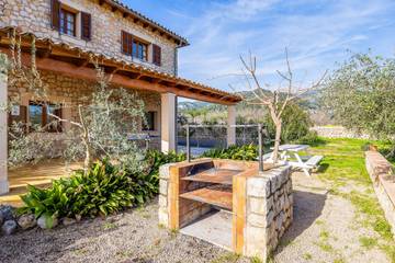 Ferienhaus in Selva, Mallorca Inselmitte für 8 