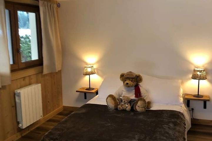 La Bresse, sublime chalet, clôturé, jacuzzi , sauna privé, à 10min des pistes in La Bresse, Parc naturel régional des Ballons des Vosges
