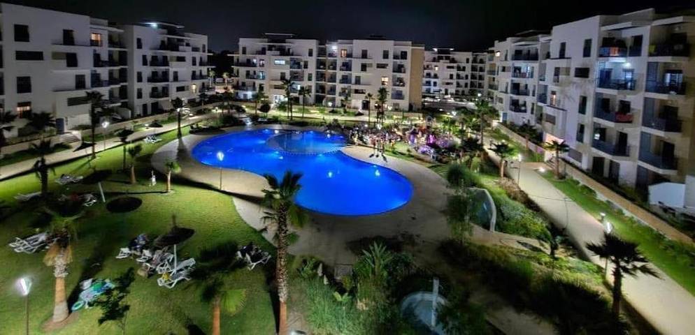 Gîte pour 8 personnes, avec piscine et jardin ainsi que bassin pour enfant et vue dans Martil - 3