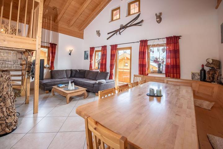 Ferienhaus für 12 Personen, mit Ausblick und Terrasse sowie Garten in Krimml - 2