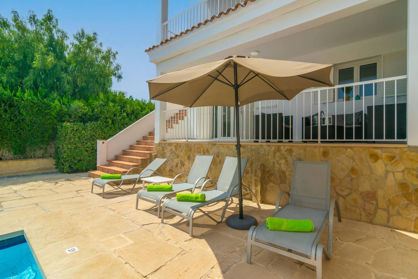 Appartement de vacances entier, Ona 1 - Bel appartement avec piscine partagée et Wifi gratuit in Cala d'Or, Santanyí